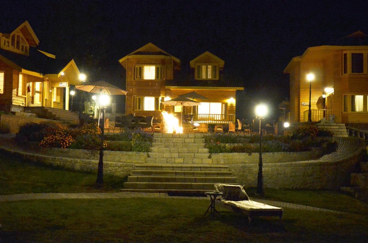 Kolahoi Green Resorts, Pahalgam Luaran gambar